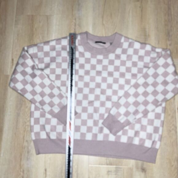 T-Tahari Womens Pink & White Checkered Crew Neck Long Sleeve Sweater Size LRG - Picture 2 of 6